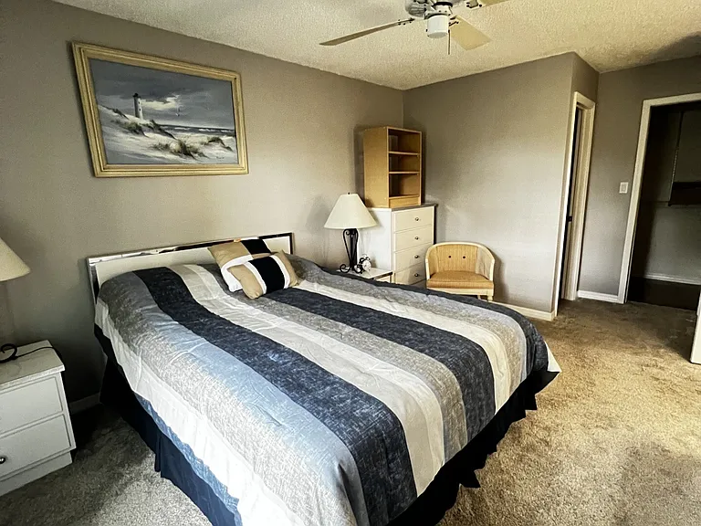 7104 Nantucket Cir #1 — Photo 3