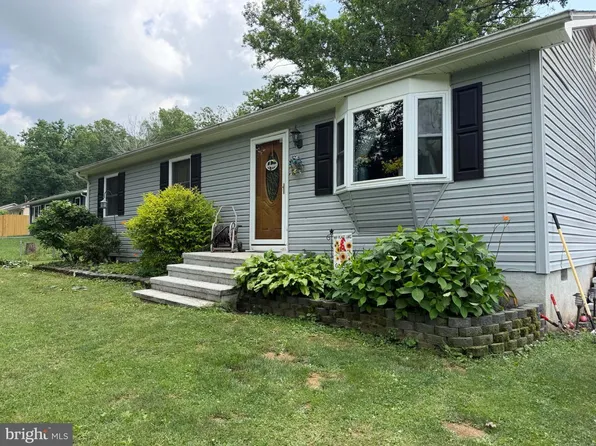 99 Autumn Ln, High View, WV 26808