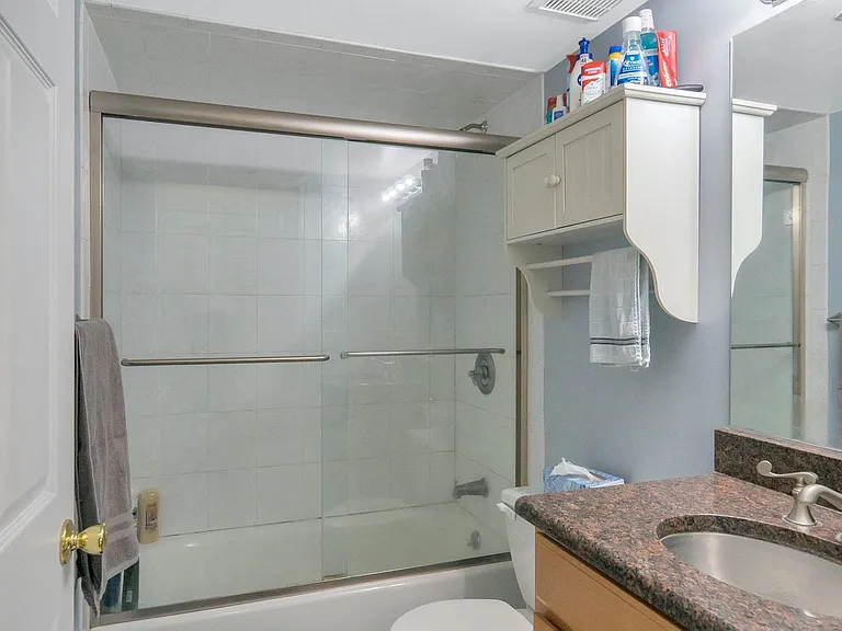 75 Jefferson St #5 — Photo 11