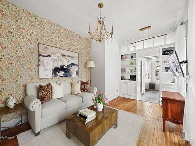 228 E 13th St APT 14, Manhattan, NY, 10003