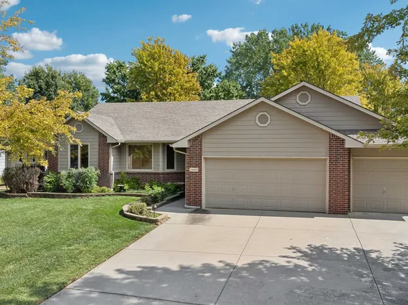 2480 N Parkridge St, Wichita, KS 67205