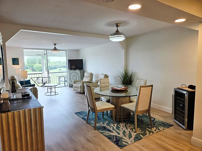 9923 S Hollybrook Lake Dr #310 — Photo 2