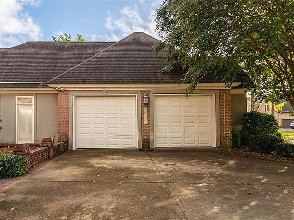 2nd image of 9801 Bent Brook Dr
