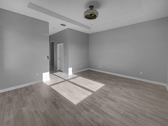 5th image of 7576 NW Greenspring Street