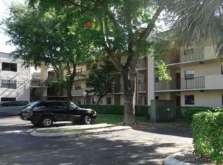 3400 Foxcroft Rd APT 215, Hollywood, FL 33025