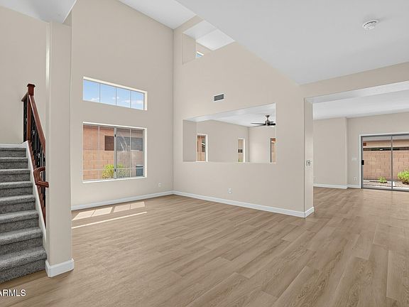 4th image of 1080 S MAVERICK Street