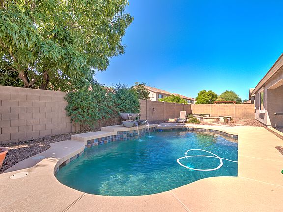 4th image of 19403 E Oriole Way