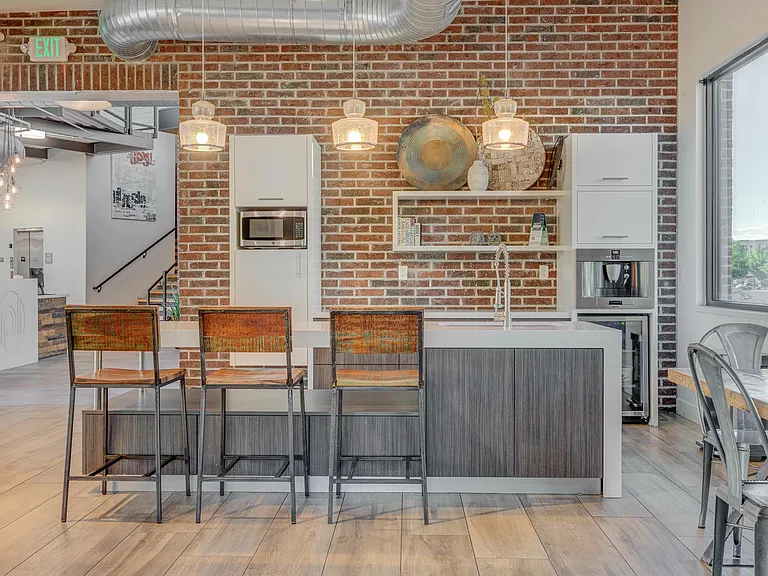 Parkway Lofts Clubroom