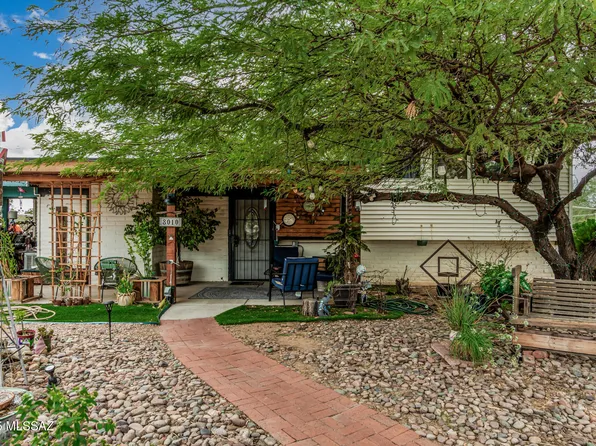 8010 E 18th Pl, Tucson, AZ 85710