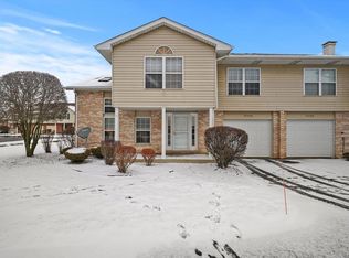 12530 Deer Park Dr, Alsip, IL 60803