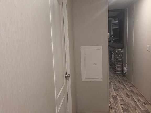 3rd image of 310 Randall Ave