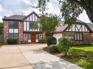3330 S Sutton Sq, Stafford, TX 77477
