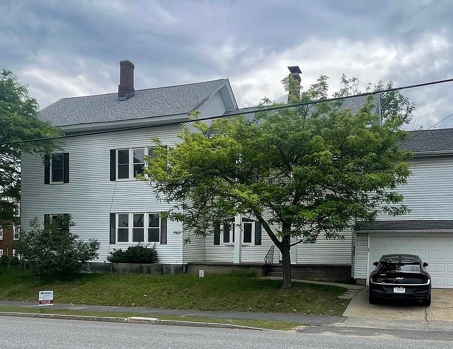 2nd image of 104 Prospect St #1