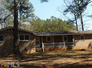 220 Price Rd, Fayetteville, GA 30215