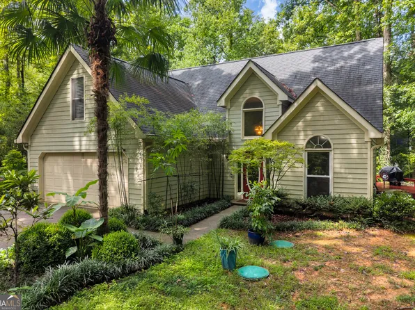 1060 Sharon Pl, Watkinsville, GA 30677