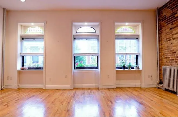 Rented by Orbco Advisors | media 12