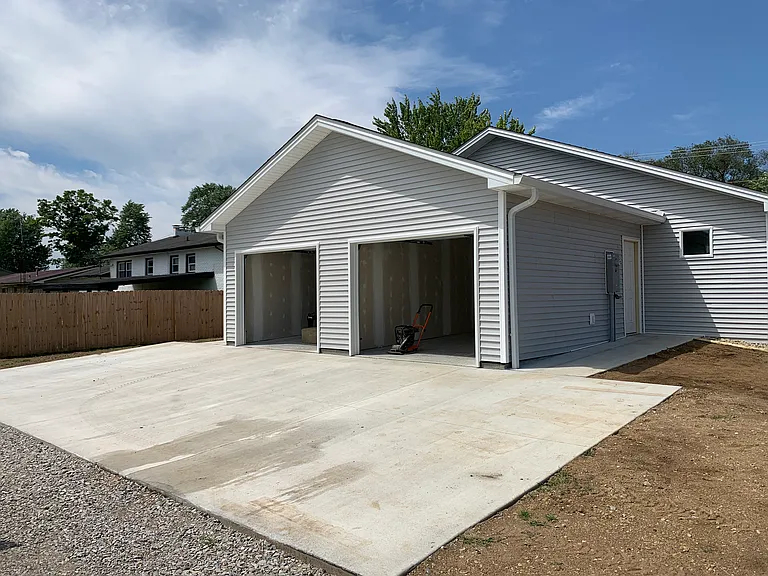 3983 N 150 W #3983 — Photo 2