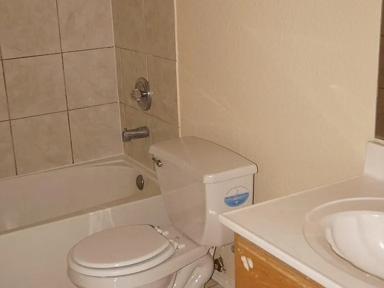 8909 Herbert St #C — Photo 11