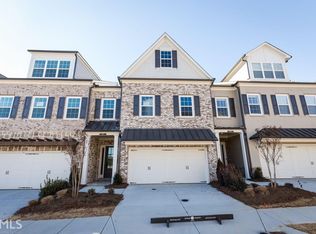 3273 Artessa Ln NE, Roswell, GA 30075