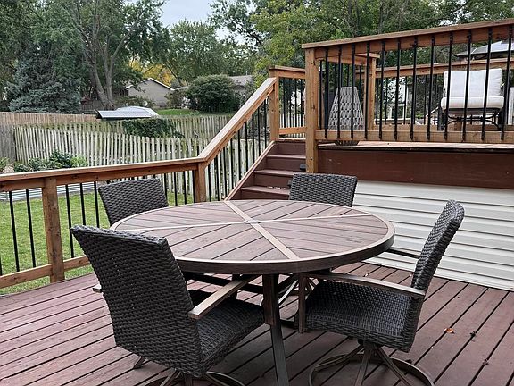 5th image of 5221 English Dr