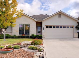 1915 Weston Loop, Kerrville, TX 78028