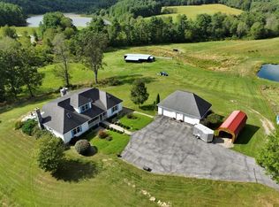 151 Broomstraw Ridge Rd, Jumping Branch, WV 25969