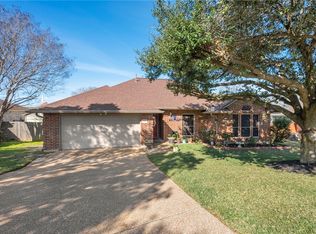 2621 Briton Dr, Bryan, TX 77802