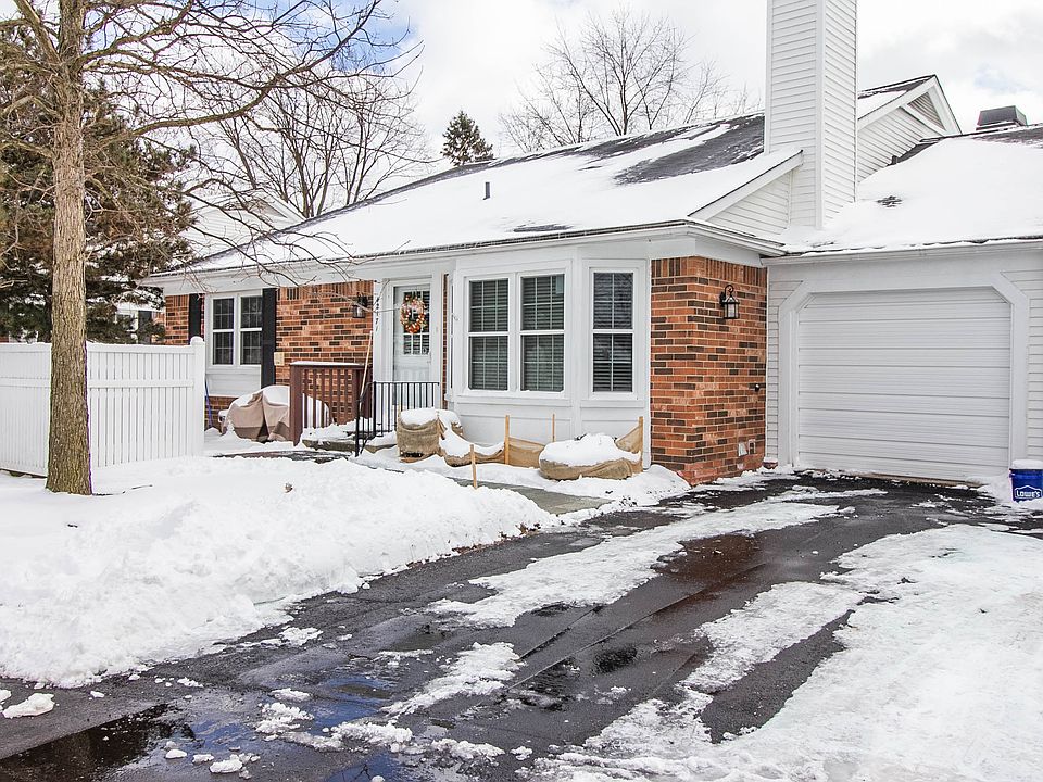 1st image of 42171 Old Pond Cir #31