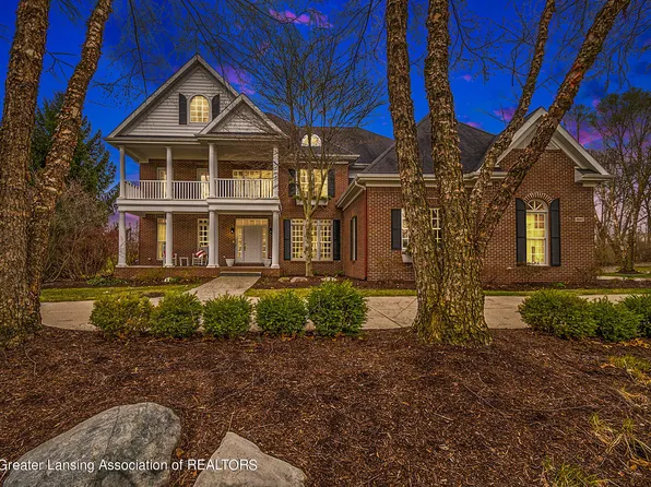 4640 Hawk Hollow Dr E, Bath, MI 48808