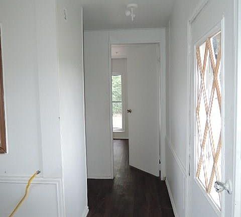 5th image of 103 Railroad St