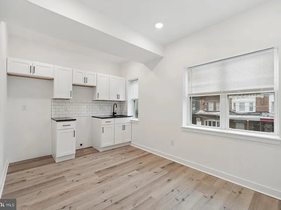 3458 Frankford Ave #4D