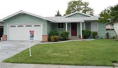 1st image of 308 Plum St
