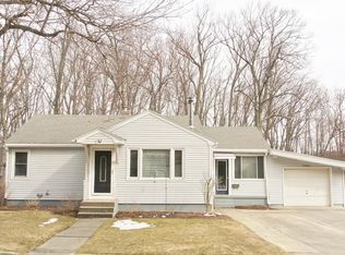 94 Seneca St, Fitchburg, MA 01420