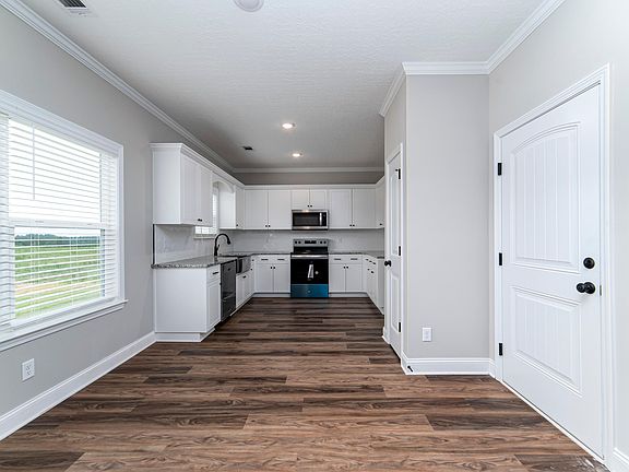 5th image of 6019 Pelion Park