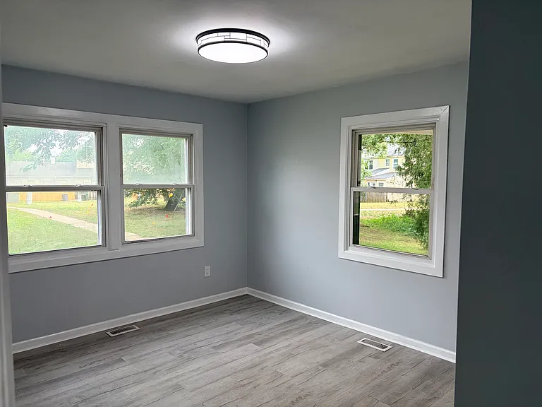 11 Ridgewood Pl — Photo 18