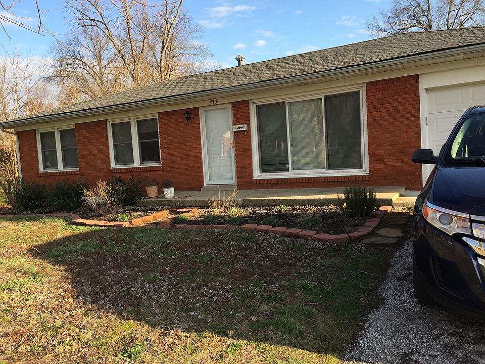 1st image of 213 Exmoor Dr