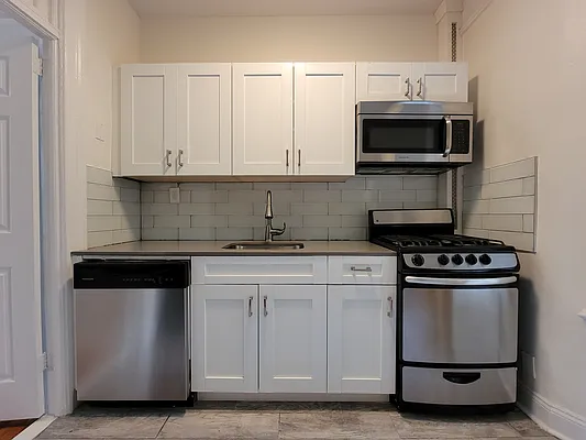 Rented by Made In NY Realty | media 2