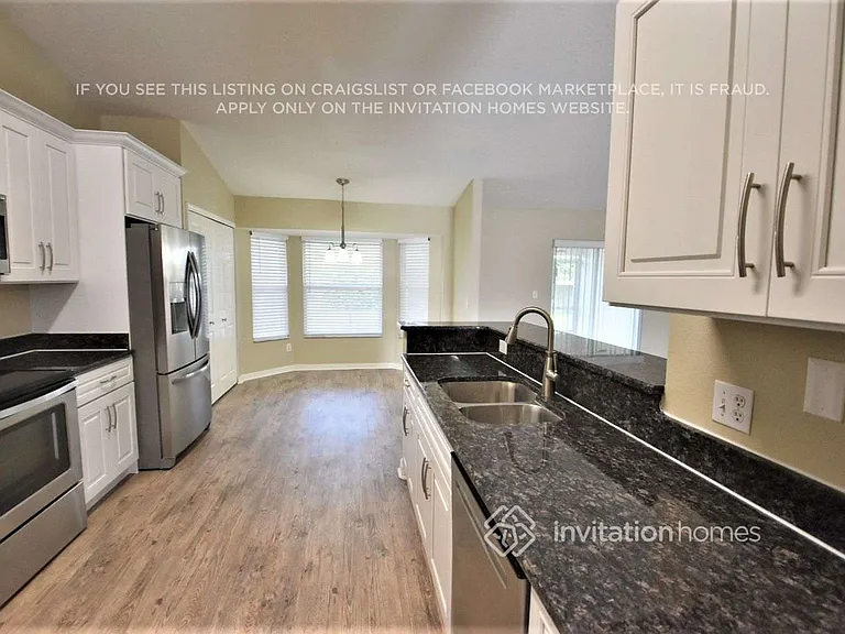 1342 Old Millpond Rd — Photo 6