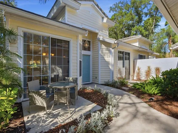 7906 Whitebridge Gln, University Park, FL 34201