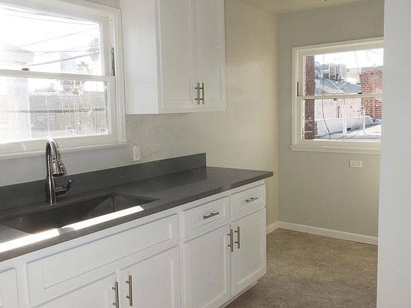 Stunning granite counters
