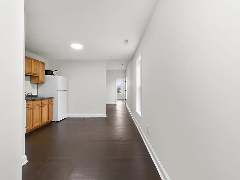 16 S Conkling St #2 — Photo 7