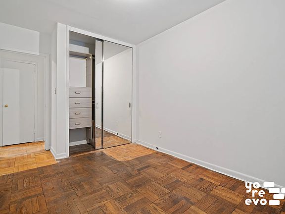 5th image of 314 W 56th St APT 1C