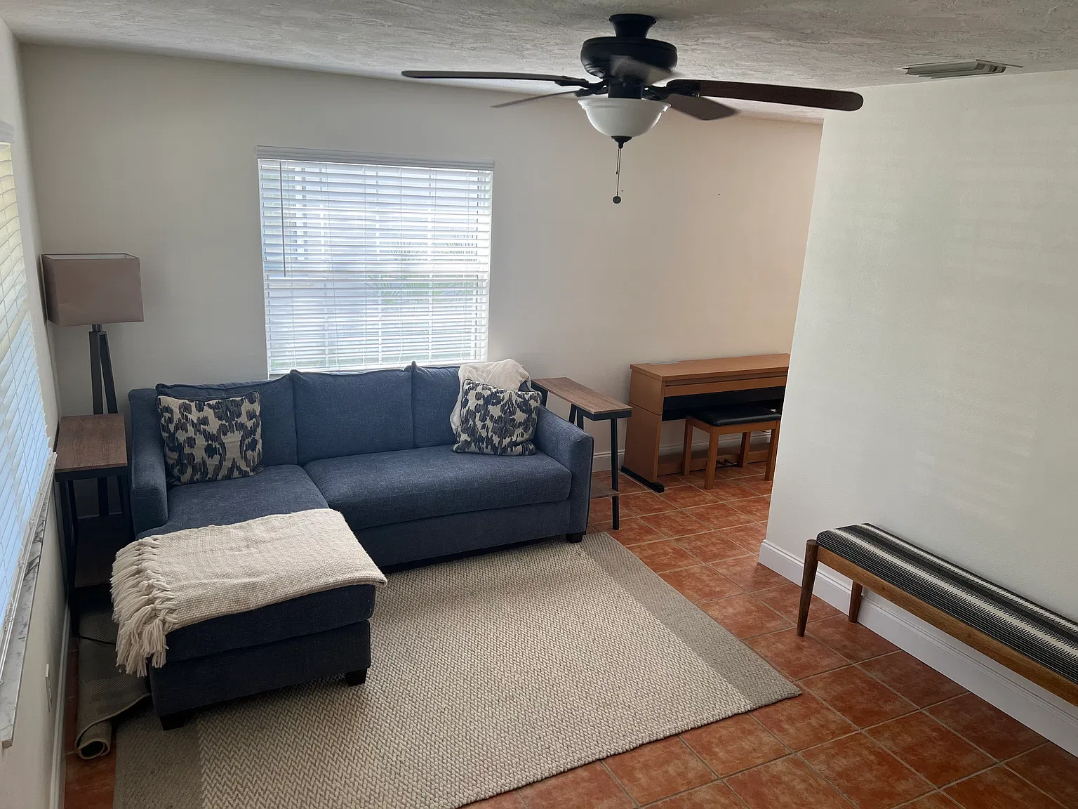 3 bed, 1248 sqft, $3,850 — Photo 4
