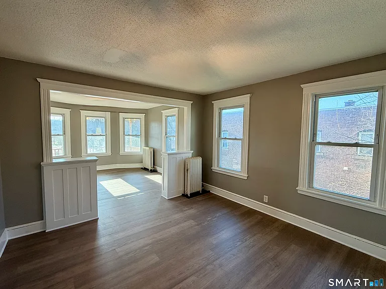 696 N Main St #2 — Photo 6
