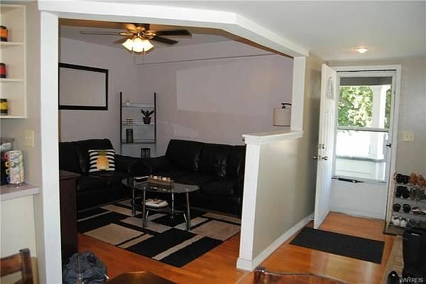 1st image of 354 Grove St #1