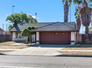 1179 W 2nd St, Rialto, CA 92376