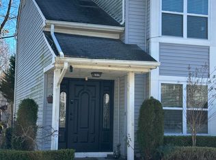 428 Woodlake Manor Drive, Lakewood, NJ 08701