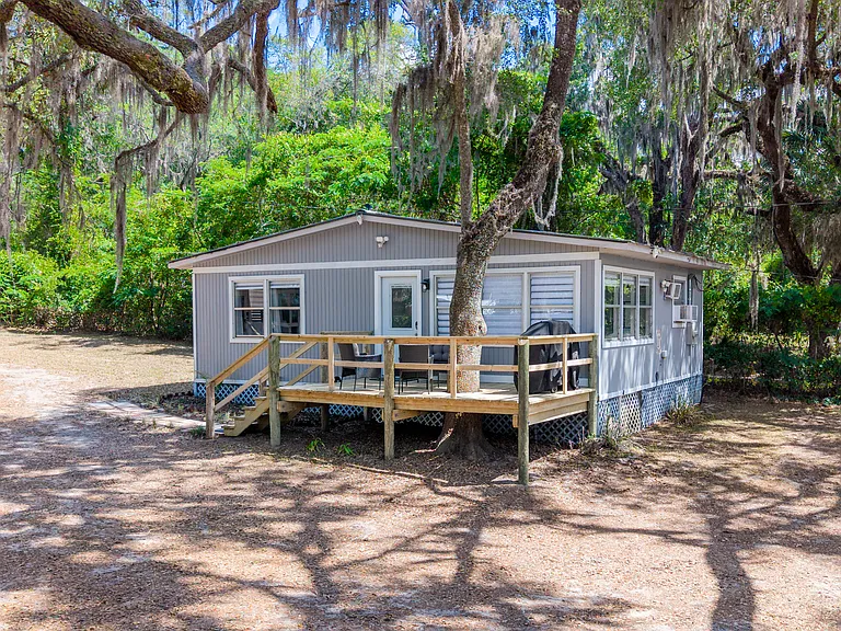 E Cowpen Lake Rd — Photo 20
