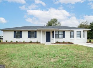 106 Sarah Dr, Byron, GA 31008