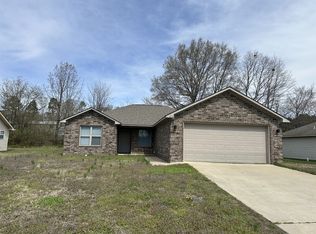 406 Kiersen Ln, Jonesboro, AR 72401